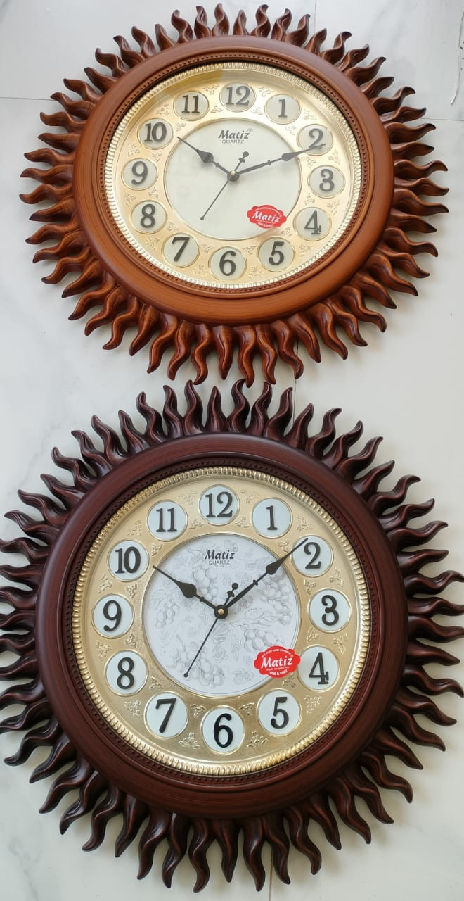 Jumbo size sun wall clock